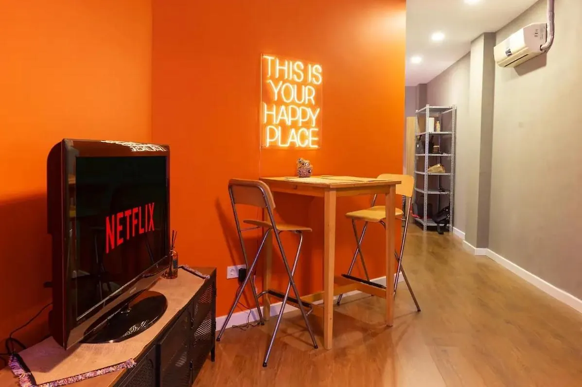 Cosy Flat With A Garden In Central Kadikoy İstanbul