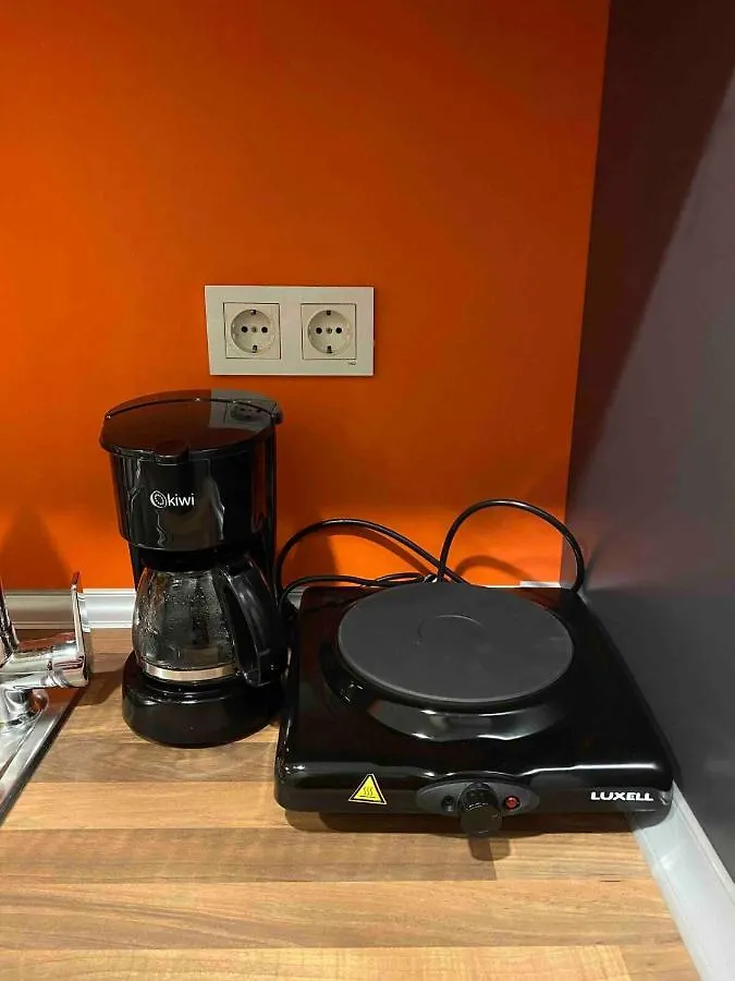 Cosy Flat With A Garden In Central Kadikoy İstanbul